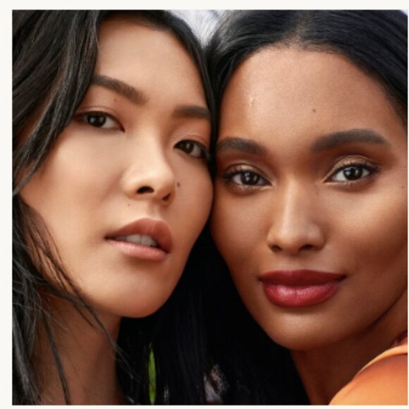 BECCA Ultimate Lipstick Love - Ember - Picture 5 of 7